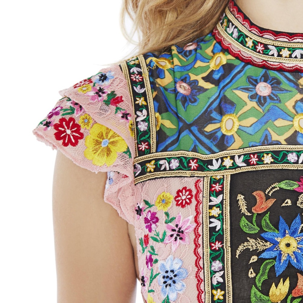 Alice and Olivia “Arabella Embroidered Gown” - Picture 3 of 3